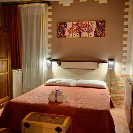 Hotel Villa Paradiso ริปาร์เบลลา ภายนอก รูปภาพ