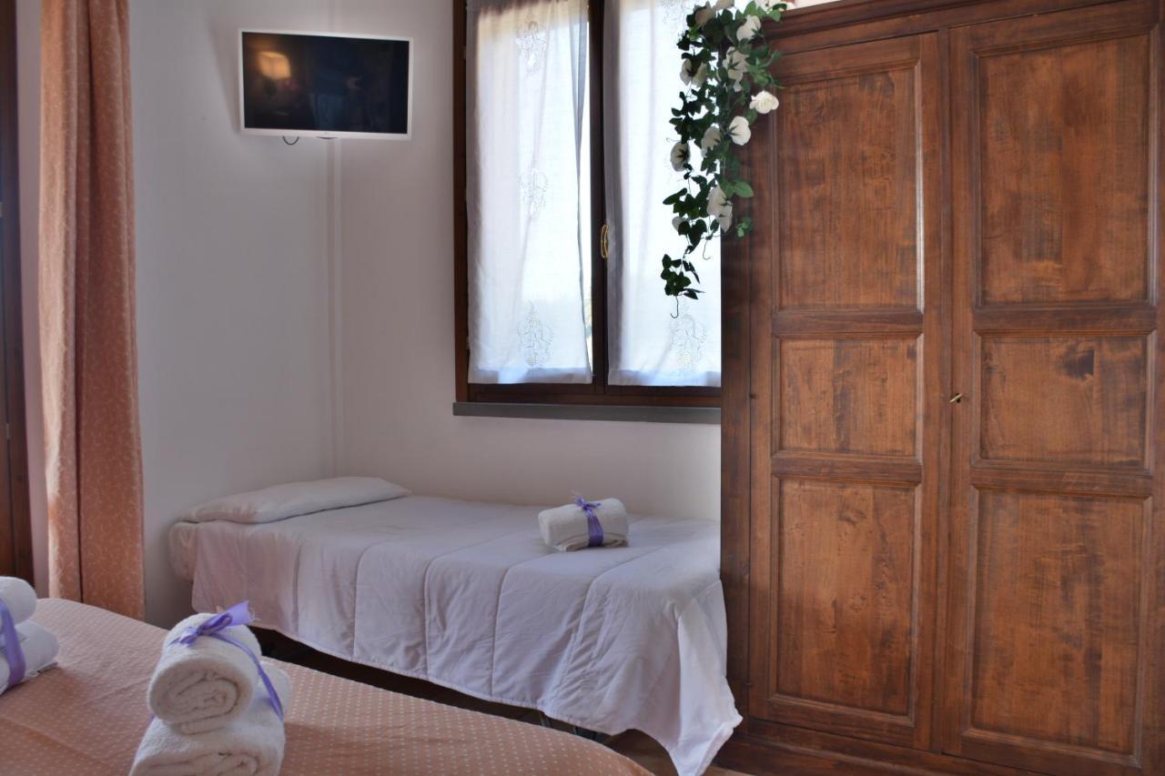 Hotel Villa Paradiso ริปาร์เบลลา ภายนอก รูปภาพ